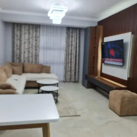 Lägenhet Elite Luxury Tirana